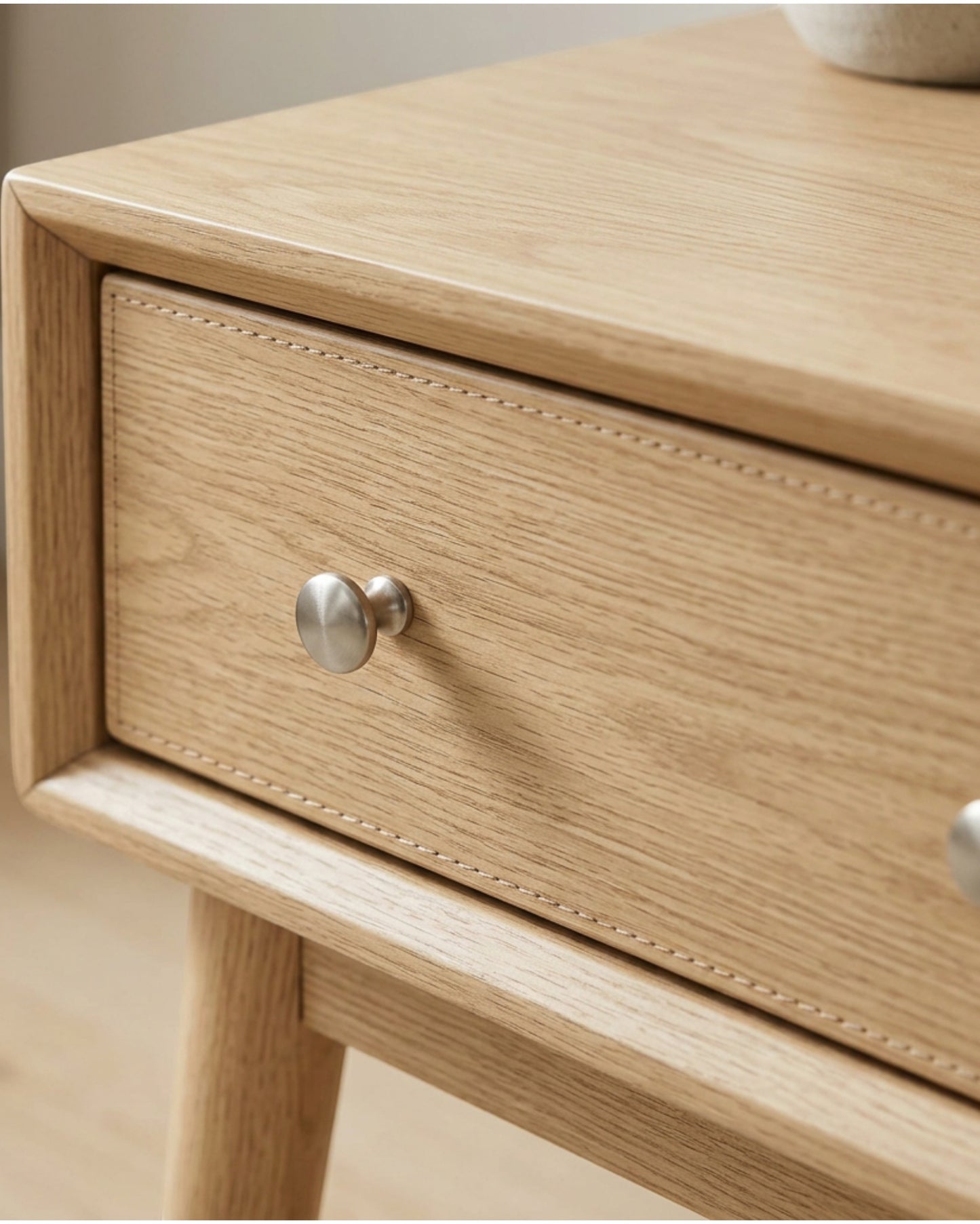Focae Nightstand Oak 2 Drawer 22 in